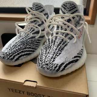 アディダス(adidas)のyeezy boost350v2 zebra(スニーカー)