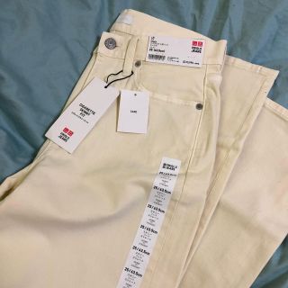 ユニクロ(UNIQLO)のUNIQLO シガレットジーンズ イエロー(デニム/ジーンズ)