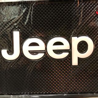 ジープ(Jeep)のジープ滑り止めマット ダッシュボードマット(車内アクセサリ)