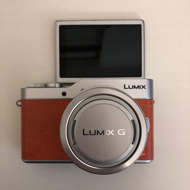 Panasonic(パナソニック)のLumix gf9 スマホ/家電/カメラのカメラ(ミラーレス一眼)の商品写真