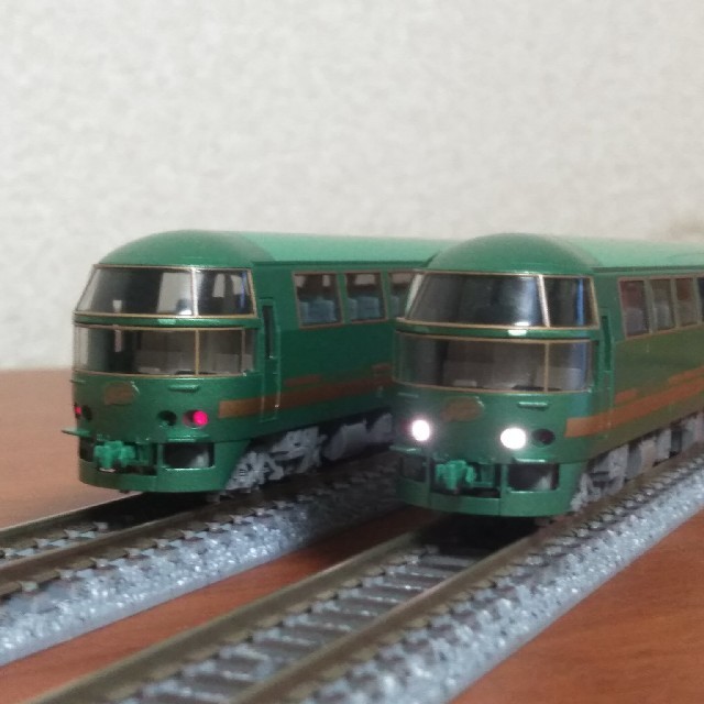 Takara Tomy(タカラトミー)のTOMIX キハ71系ゆふいんの森（4両編成化後） エンタメ/ホビーのおもちゃ/ぬいぐるみ(鉄道模型)の商品写真