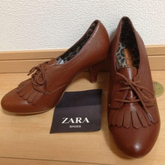 ZARA(ザラ)のZARA クラシカルシューズ(38) レディースの靴/シューズ(ハイヒール/パンプス)の商品写真