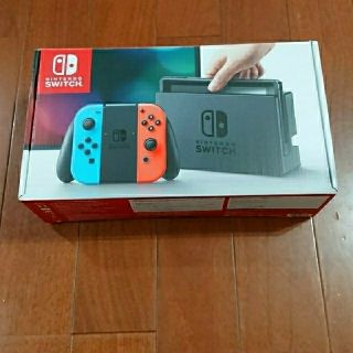 ニンテンドースイッチ(Nintendo Switch)のswitch 任天堂 本体(家庭用ゲーム機本体)