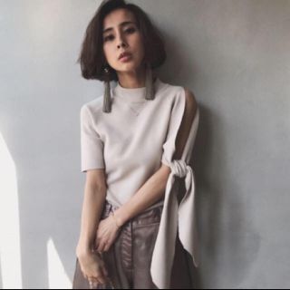 アメリヴィンテージ(Ameri VINTAGE)のアメリヴィンテージ ✨ AsymmetrysleeveKnitトップス(ニット/セーター)