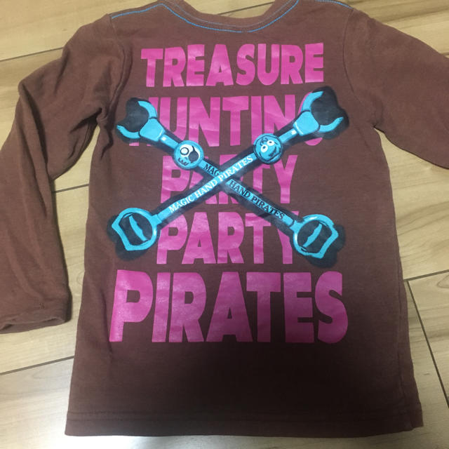 PARTYPARTY(パーティーパーティー)の長シャツ 100センチ キッズ/ベビー/マタニティのキッズ服男の子用(90cm~)(Tシャツ/カットソー)の商品写真