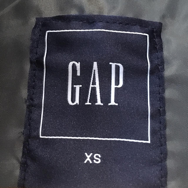 GAP(ギャップ)のざきさん様専用・GAP・メンズベスト メンズのトップス(ベスト)の商品写真