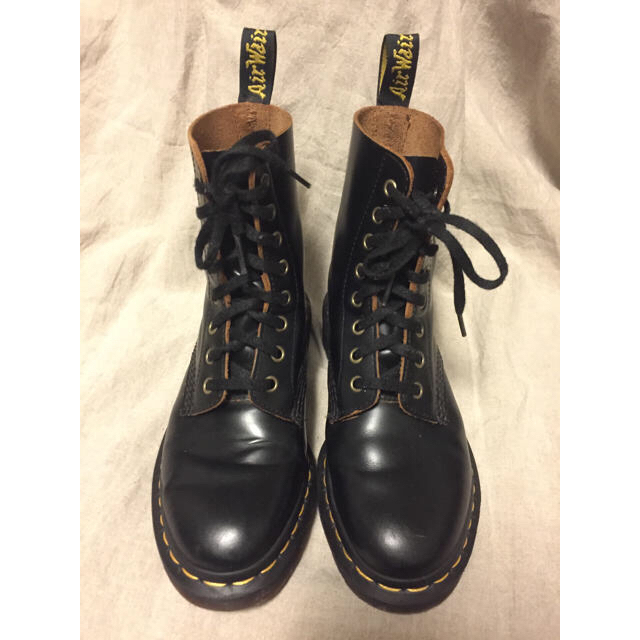 Dr.Martens(ドクターマーチン)のDr.Martens 8ホールブーツ レディースの靴/シューズ(ブーツ)の商品写真