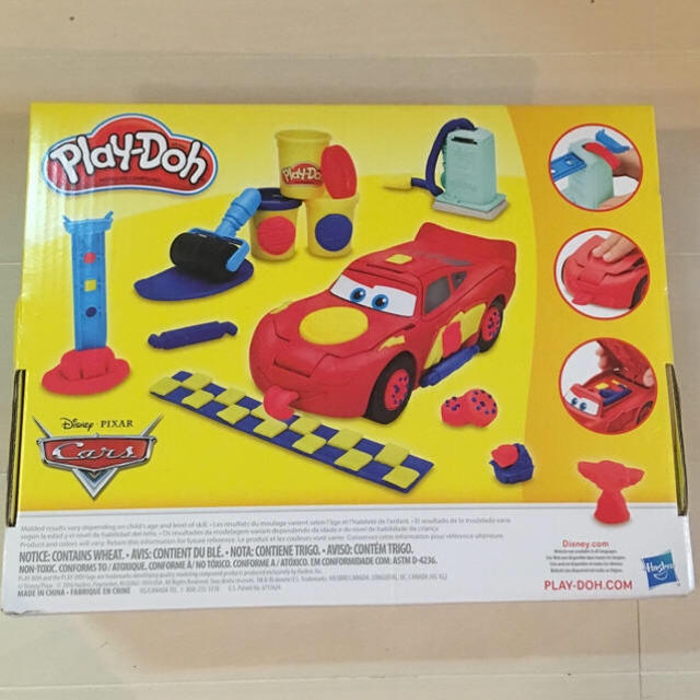 Disney(ディズニー)のラスト2点  新品 プレイドー play-doh カーズ  マックイーン 粘土 キッズ/ベビー/マタニティのおもちゃ(知育玩具)の商品写真