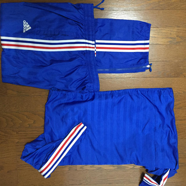 adidas(アディダス)の週末セール❗️アディダス 上下セット スポーツ/アウトドアのサッカー/フットサル(ウェア)の商品写真