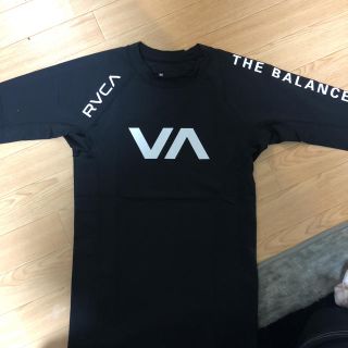 ルーカ(RVCA)のRVCA  ラッシュガード 長袖  Mサイズ (水着)