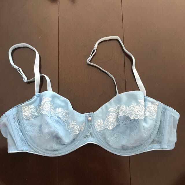 LA PERLA(ラペルラ)の新品☆Miriale☆ブラ☆B85☆ブルー☆ レディースの下着/アンダーウェア(ブラ)の商品写真