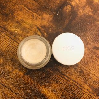 コスメキッチン(Cosme Kitchen)のrms コスメキッチン ルミナイザー(フェイスカラー)