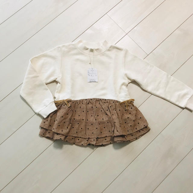 petit main(プティマイン)の新品♡アプレレクール 裾切り替えトレーナー キッズ/ベビー/マタニティのキッズ服女の子用(90cm~)(Tシャツ/カットソー)の商品写真