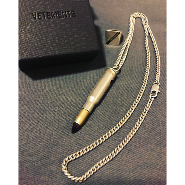 Balenciaga(バレンシアガ)のVETEMENTS ヴェトモン  ネックレス 2019SS 新作 メンズのアクセサリー(ネックレス)の商品写真