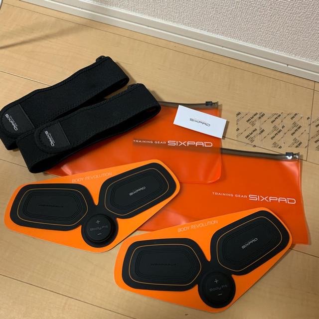 SIXPAD 2つセット 新品パット4枚付