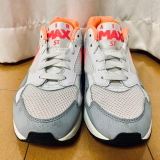 ナイキ(NIKE)のエアマックス(スニーカー)