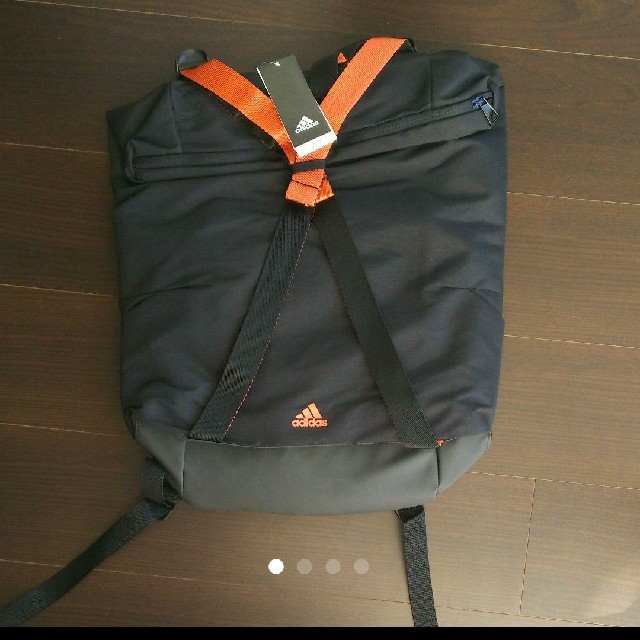 adidas(アディダス)の《新品》adidas リュック  メンズのバッグ(バッグパック/リュック)の商品写真