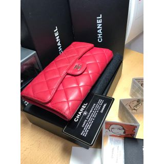 シャネル(CHANEL)のシャネル マトラッセ ラムスキン ホットピンク(財布)