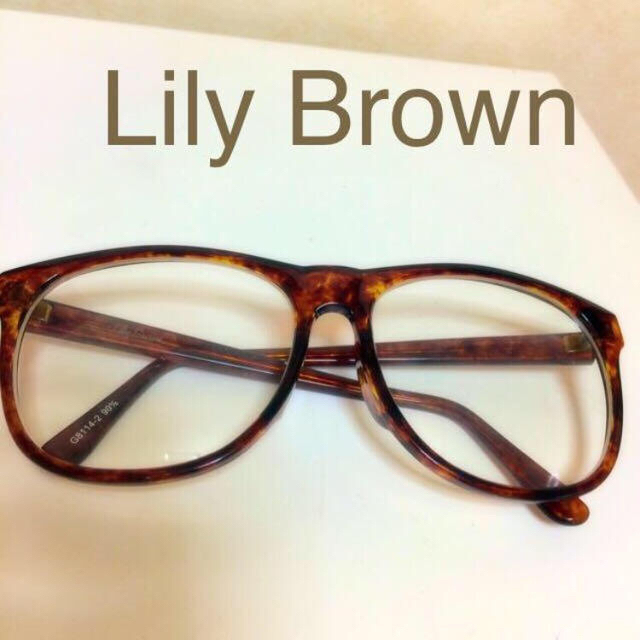 Lily Brown(リリーブラウン)のlily brown べっこうダテメガネ レディースのファッション小物(サングラス/メガネ)の商品写真