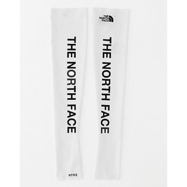 THE NORTH FACE(ザノースフェイス)のTHE NORTH FACE×HYKE Ｔｅｃ　Ａｒｍ　Ｃｏｖｅｒ（Ｗｏｍｅｎ） レディースのトップス(Tシャツ(半袖/袖なし))の商品写真
