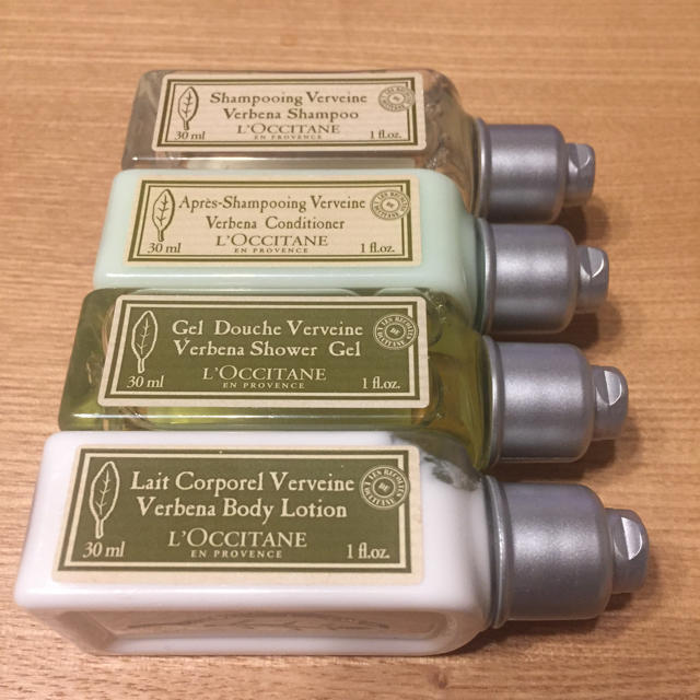 L'OCCITANE(ロクシタン)のロクシタン アメニティーセット コスメ/美容のキット/セット(サンプル/トライアルキット)の商品写真