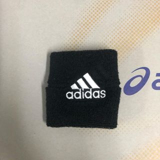 アディダス(adidas)のadidas リストバンド(バングル/リストバンド)