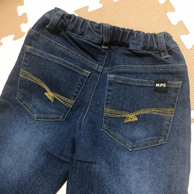 MPS(エムピーエス)の新品 120 MPSストレートデニム ２枚セット キッズ/ベビー/マタニティのキッズ服男の子用(90cm~)(パンツ/スパッツ)の商品写真