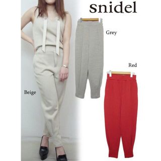 スナイデル(SNIDEL)のsnidel カットテーパードパンツ(カジュアルパンツ)