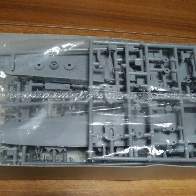 ウォーターラインシリーズNo.339   日本重巡洋艦   摩耶(まや )｡ エンタメ/ホビーのおもちゃ/ぬいぐるみ(模型/プラモデル)の商品写真