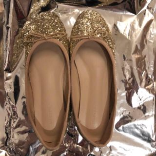 ロキエ(Lochie)のépine(エピヌ) glitter gold ballet shoes(バレエシューズ)