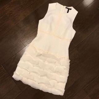 ビーシービージーマックスアズリア(BCBGMAXAZRIA)のBCBG MAXAZRIA ワンピース(ミニワンピース)