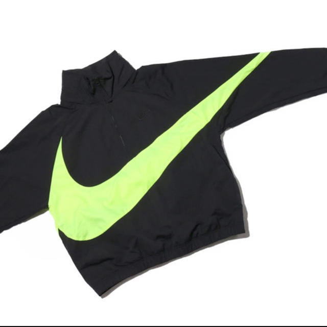 NIKE(ナイキ)のNIKE アノラック big swoosh (ナイキ ビッグスウッシュ) メンズのジャケット/アウター(ナイロンジャケット)の商品写真