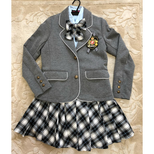 lovetoxic(ラブトキシック)の卒業式女の子150 キッズ/ベビー/マタニティのキッズ服女の子用(90cm~)(ドレス/フォーマル)の商品写真