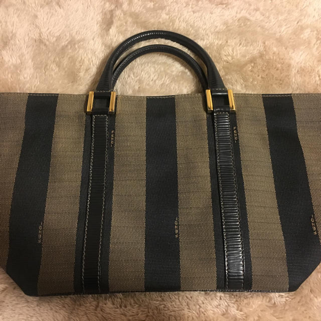 FENDI トートバッグ