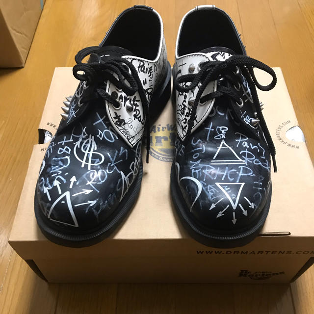 dr.martens  アギネスコラボ 多重ペイントver