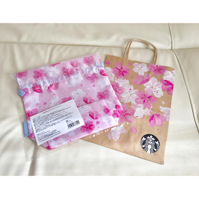 Starbucks Coffee(スターバックスコーヒー)のスターバックスSAKURA プリンバッグ 巾着 エンタメ/ホビーのコレクション(ノベルティグッズ)の商品写真