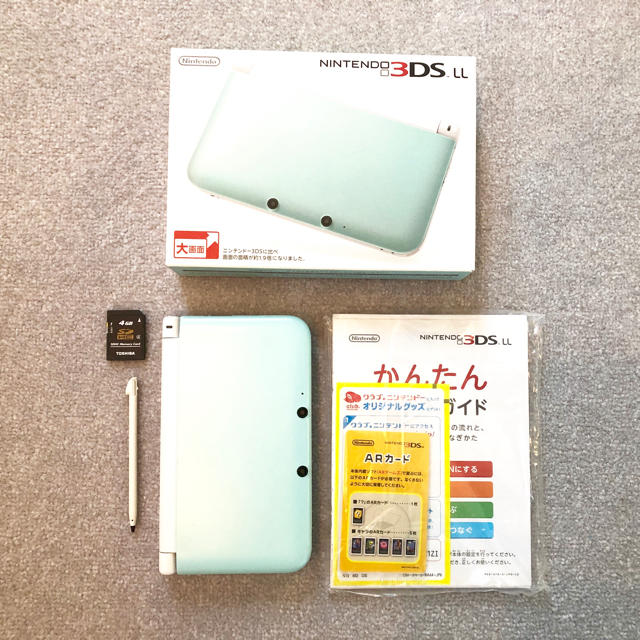 ニンテンドー3DS(ニンテンドー3DS)の【美品】3DS LL [ミント×ホワイト] *充電器付き 動作確認済み エンタメ/ホビーのゲームソフト/ゲーム機本体(携帯用ゲーム機本体)の商品写真