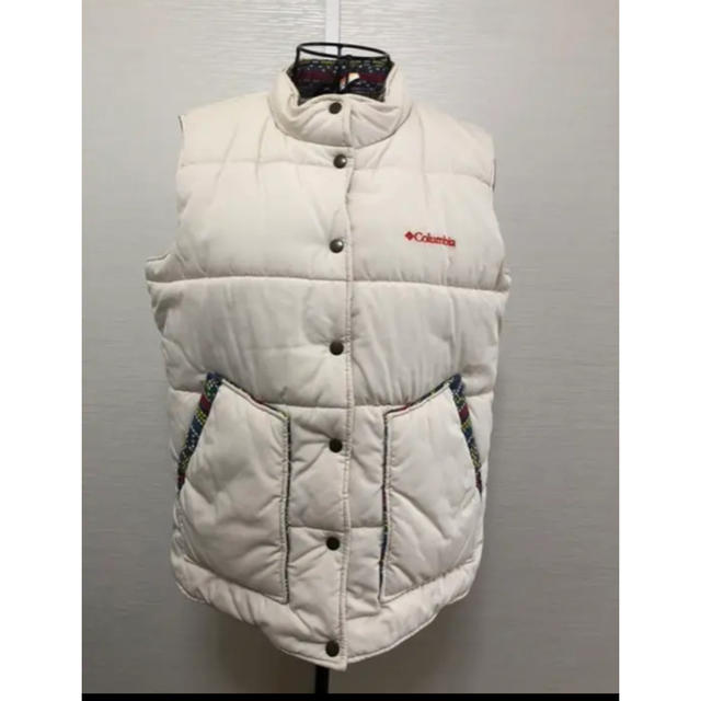 Columbia(コロンビア)のColumbia 中綿ベスト レディース Mサイズ レディースのジャケット/アウター(ダウンベスト)の商品写真