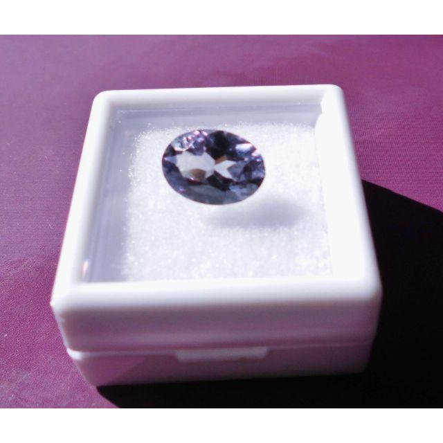 天然石★青紫色のサファイア (ｵｰﾊﾞﾙｶｯﾄ) 2.9ct ケース付　 レディースのアクセサリー(その他)の商品写真