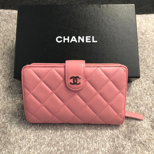 CHANELマトラッセピンク財布 - 財布
