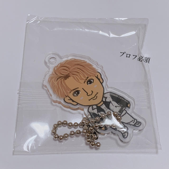 EXILE(エグザイル)のEXILE 佐藤大樹 テレビ衣装 アクリルキーホルダー エンタメ/ホビーのタレントグッズ(その他)の商品写真