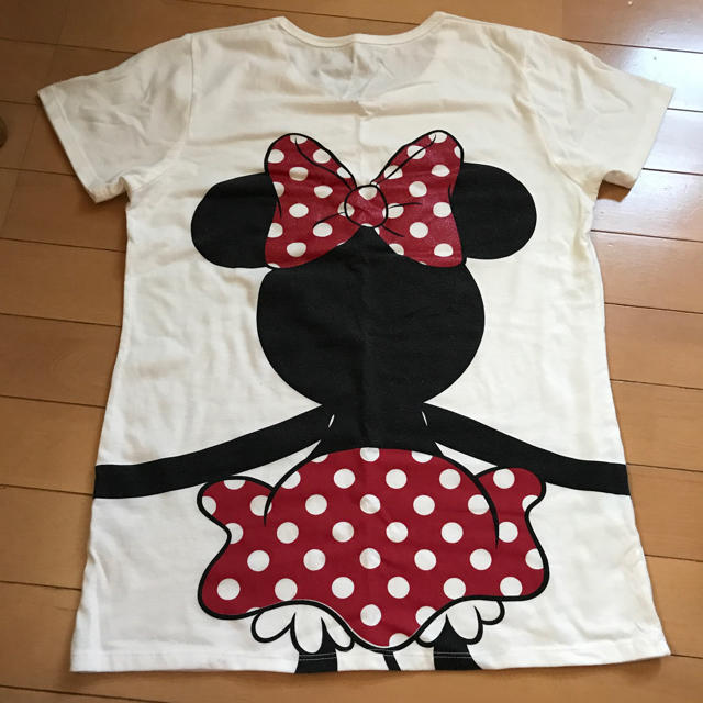 Disney(ディズニー)のTシャツ レディースのトップス(Tシャツ(半袖/袖なし))の商品写真