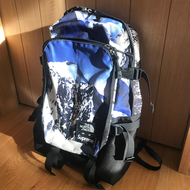 Supreme(シュプリーム)のsupreme  the north face リュック 早い者勝ち！ メンズのバッグ(バッグパック/リュック)の商品写真