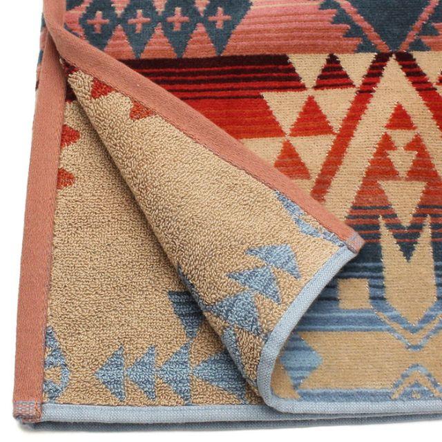 PENDLETON(ペンドルトン)の新品 ペンドルトン ブランケット ブランド バスタオル ラグ 大判 ストール 赤 インテリア/住まい/日用品の寝具(毛布)の商品写真