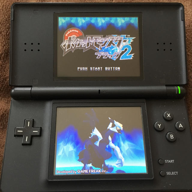 ニンテンドーDS(ニンテンドーDS)のニンテンドーDS lite ポケットモンスター セット エンタメ/ホビーのゲームソフト/ゲーム機本体(携帯用ゲーム機本体)の商品写真