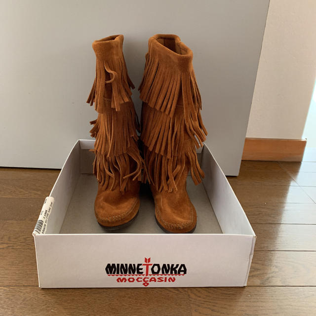 Minnetonka フリンジブーツサイズ6【新品・未使用】