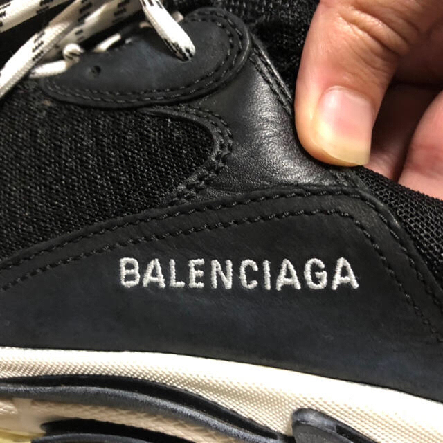 Balenciaga(バレンシアガ)のトリプルS サイズ42 マルチカラー 黒 BALENCIAGA Triple S メンズの靴/シューズ(スニーカー)の商品写真