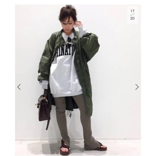 タグ付き新品　CHINATOWN MARKET C/N SWEAT アパルトモン