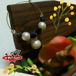 ハンドメイド☆パールのループピアス(ピアス)