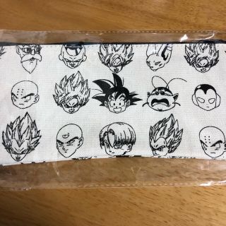 ドラゴンボール ドラゴンボール ペンケースの通販 ラクマ